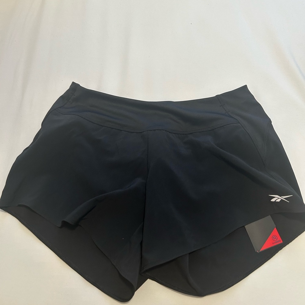 NWT Women’s size M black running shorts